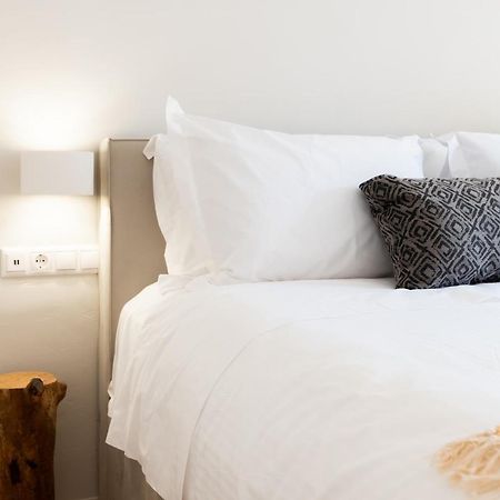 Guru Accommodations Mykonos Town Bagian luar foto
